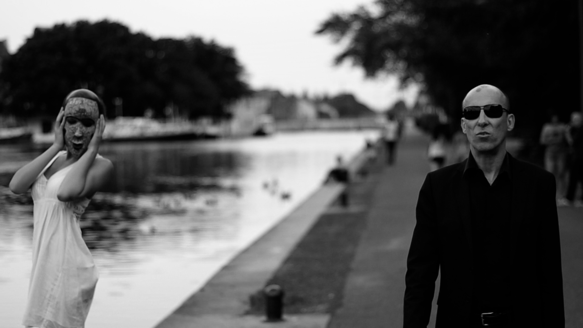 ShareMusic video for the song &lsquo;Brotherhood&rsquo; by the Black Egg. Story by UsherSan & Sébastien FD. Released june 2013. &nbsp; http://aufnahmeundwiedergabe.bigcartel.com/product/a-w-lp-003-black-egg-legacy-from-a-cold-world-lp-cd